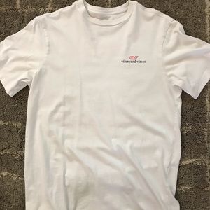 Vineyard Vines T-shirt